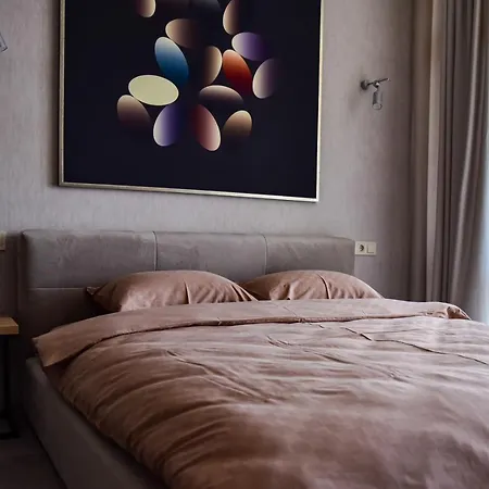 Corner House Aparthotel *